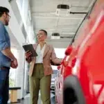 Seguro de auto para hispanos sin historial de manejo